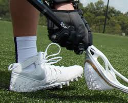 Is there a difference between lacrosse cleats and soccer cleats?