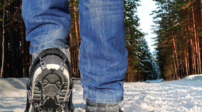Limm Crampons Ice Traction Cleats - Strong and sturdy