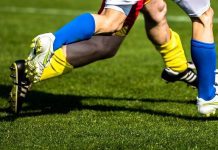 football boots toe space top