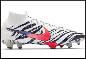 Best Womens Soccer Cleats 2024 | Soccer cleats Nike Mercurial Superfly 8 Elite FG