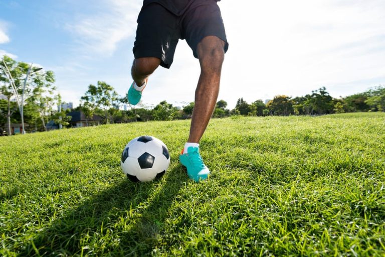 Brava Uproar Soccer Cleats Review | Soccer cleats Soccer Cleats For Narrow Feet