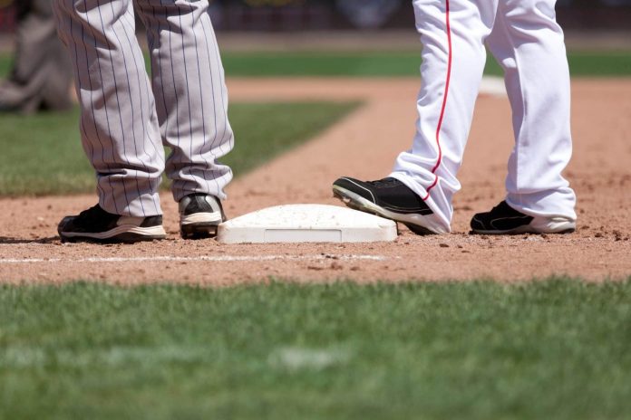 can i wear baseball cleats for general athletic activities 1