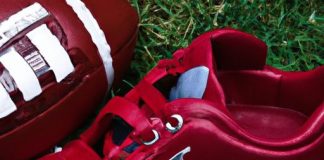can my kid wear baseball cleats for football