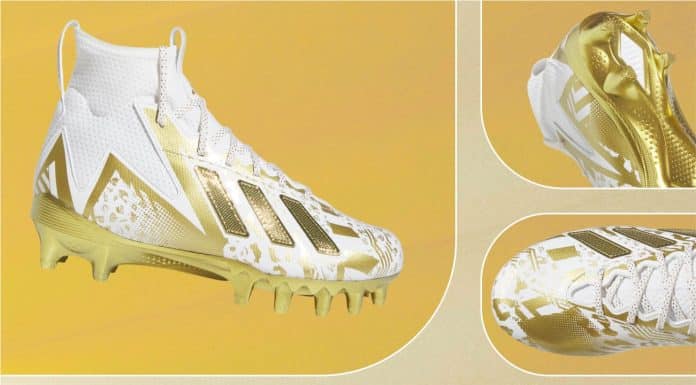 what features should i look for in football cleats for maximum traction 4