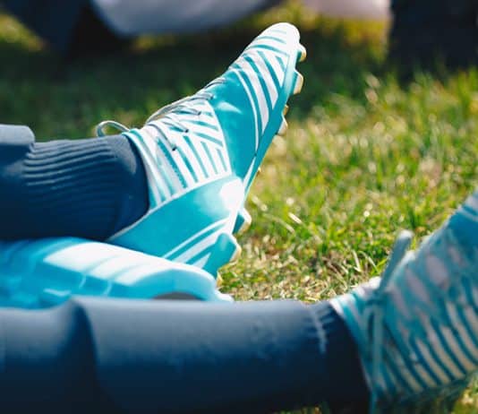 Are Detachable Or Molded Cleats More Comfortable