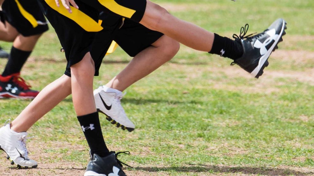 Do Pros Prefer Detachable Or Molded Cleats? Why? | Football cleats Are Detachable or Molded More Durable Over Time