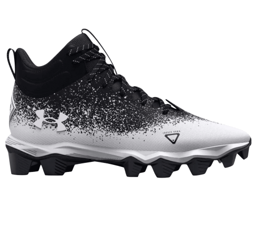 what is the difference between turf and grass soccer cleats