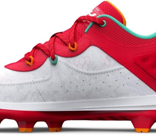 under armour boys harper 8 tpu jr baseball shoe