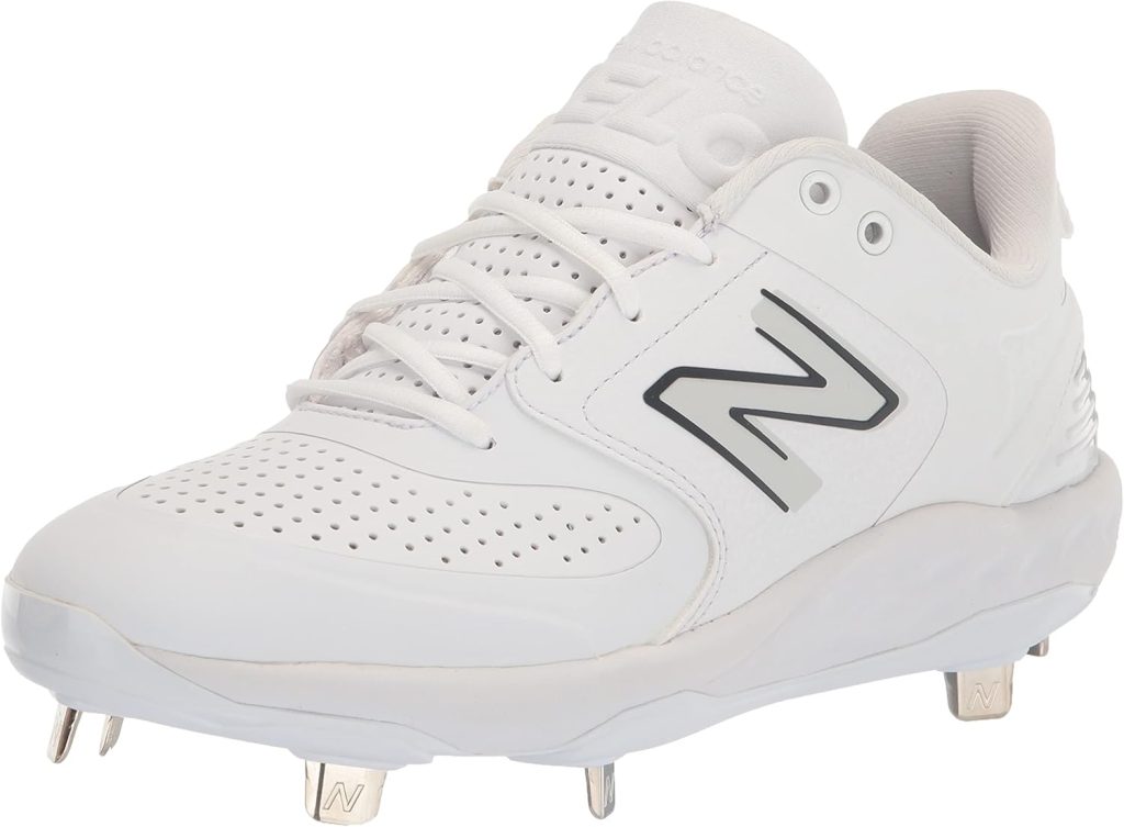 New Balance Womens Fresh Foam Velo V3 Softball Shoe