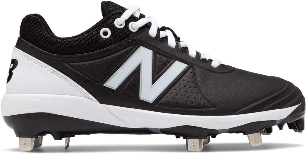 New Balance Womens Fuse V2 Metal Softball Shoe