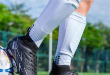 Indoor Soccer Cleats Mens Womens Turf Soccer Cleats Wide Socer Shoes FG AG TF High Ankle Football Boots