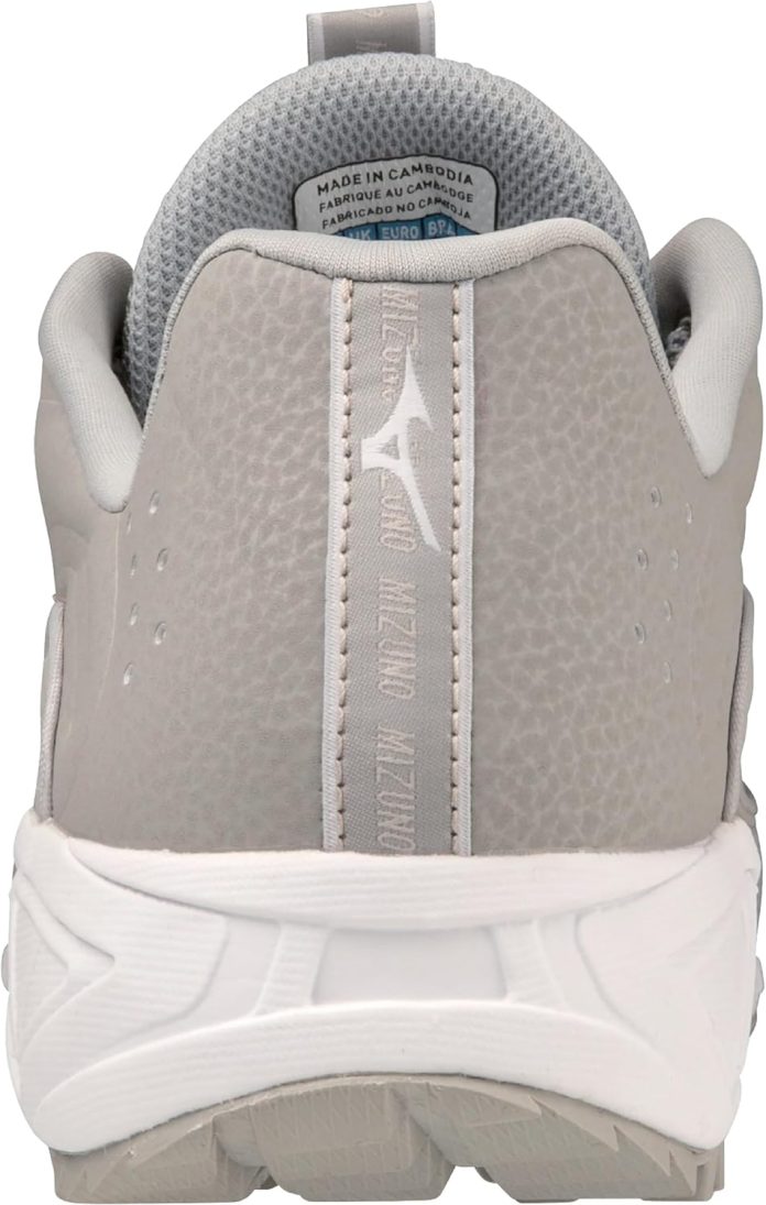 mizuno-unisex-adult-mizuno-ambition-fp-low-as-1