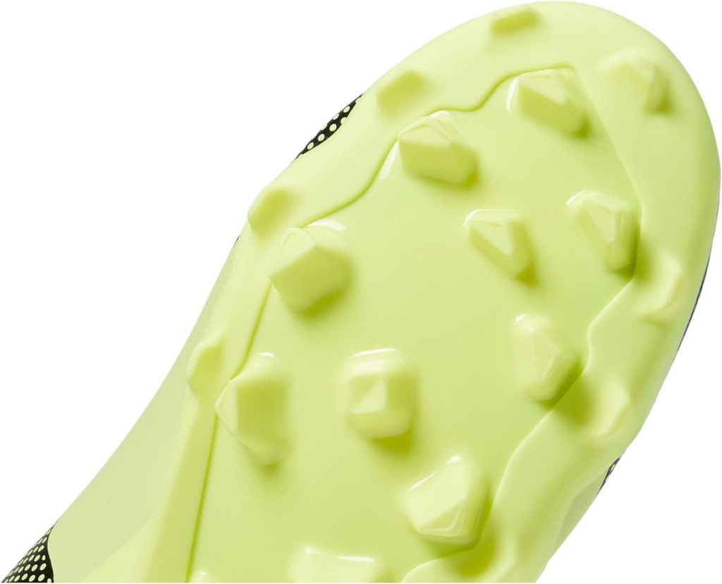 New Balance Boys Freezelx V4 Lacrosse Shoe