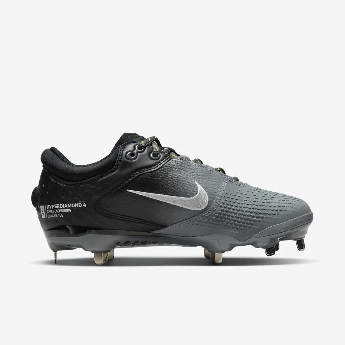 nike-womens-hyperdiamond-elite-softball-cleats-3