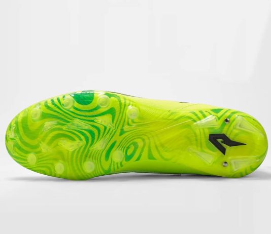 Phenom Elite Quantum Speed 2.0 Football Cleats – Team Color | Men’s Lightweight Speed Performance Cleats