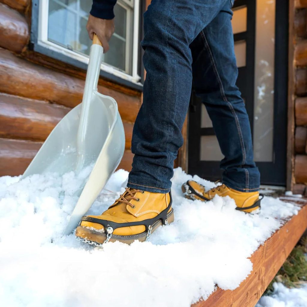 Yaktrax Traction Chains for Walking on Ice and Snow (Pair) Yaktrax Traction Chains for Walking on Ice and Snow (Pair)